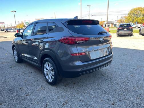 2020 Hyundai TUCSON SE