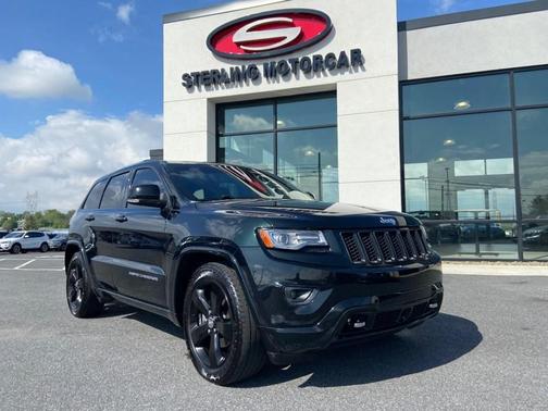Photo 1 of 16 of 2014 Jeep Grand Cherokee Overland