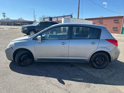 2011 Nissan Versa 1.8 S