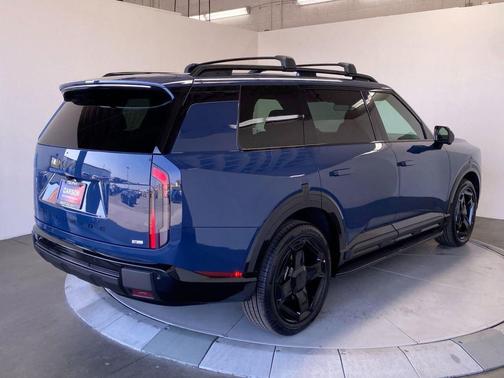 MIDLAKEBLUE 2027 Kia Telluride Hybrid X-Line SX