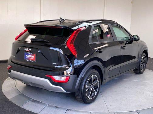 2026 Kia Niro LX