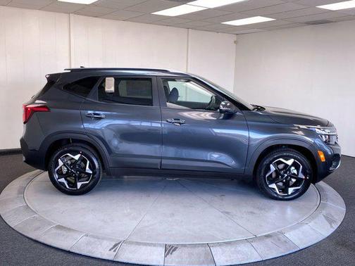 2025 Kia Seltos S