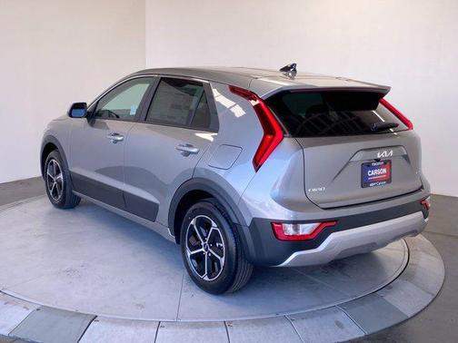 STEELGREY 2026 Kia Niro LX