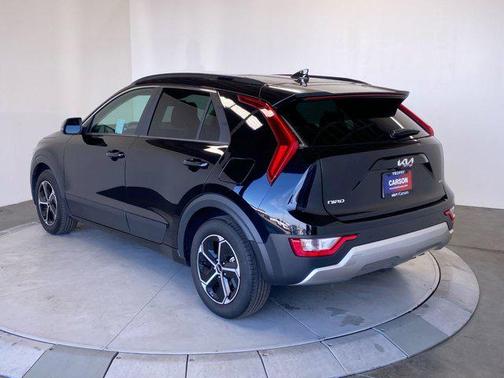 2025 Kia Niro EX