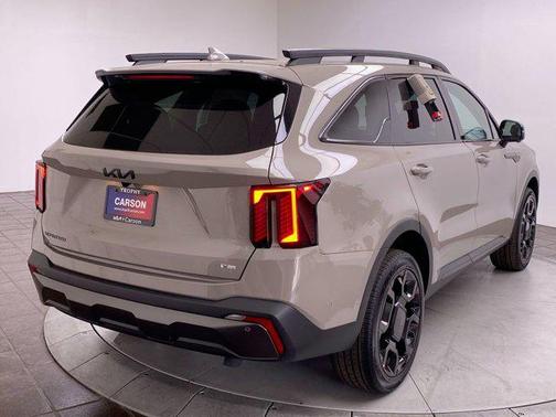 2025 Kia Sorento SX