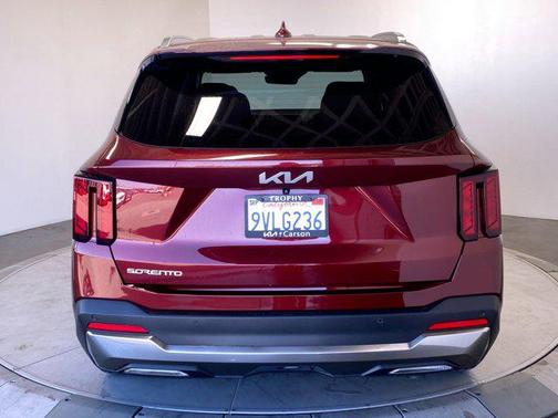 Dawning Red 2025 Kia Sorento EX