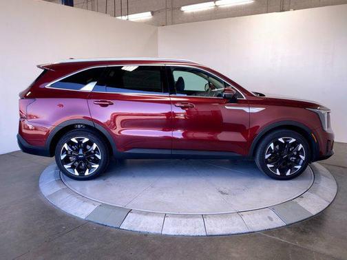Dawning Red 2025 Kia Sorento EX