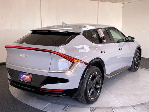 2025 Kia EV6 Wind