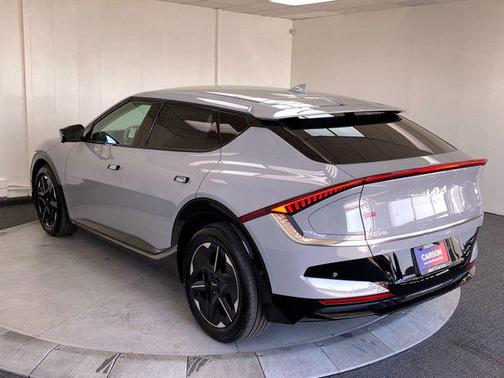 2025 Kia EV6 Wind