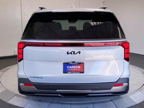 Ivory Silver 2026 Kia Carnival SX