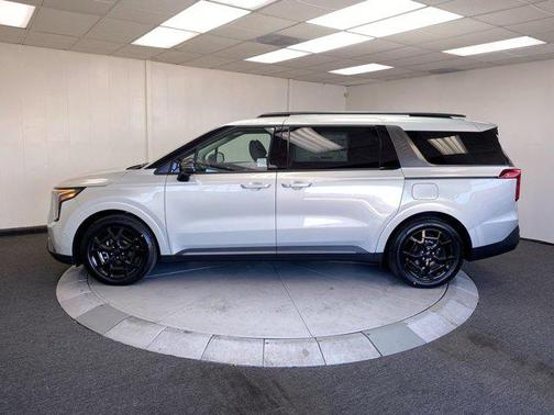Ivory Silver 2026 Kia Carnival SX