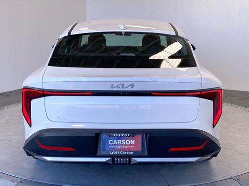 SNOWWHITE 2026 Kia K4 EX
