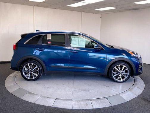 2021 Kia Niro Touring