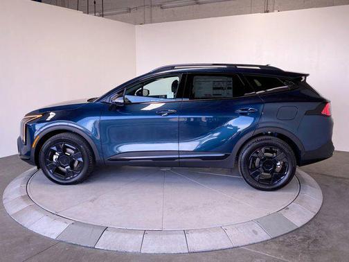 2026 Kia Sportage Plug-In Hybrid X-Line