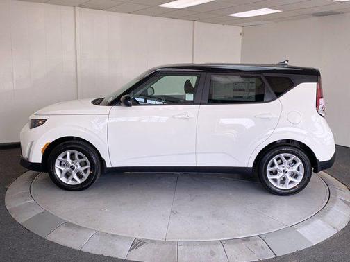 2025 Kia Soul S
