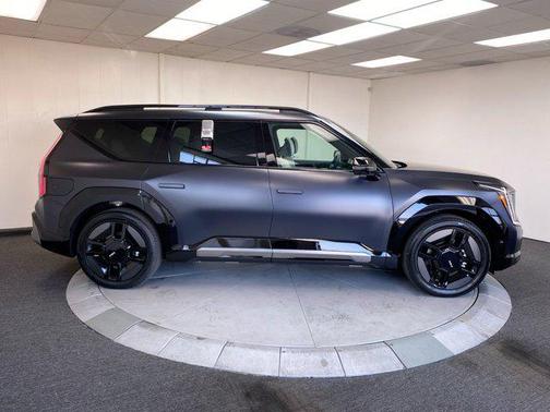 2026 Kia EV9 GT-Line