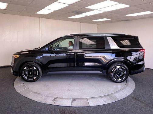 2025 Kia Carnival EX