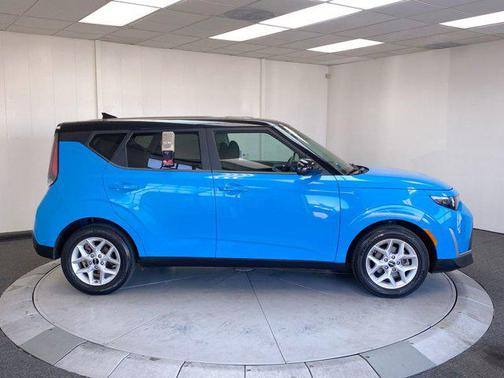 2023 Kia Soul S