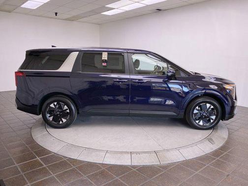 2026 Kia Carnival Hybrid LXS