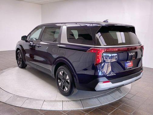 2026 Kia Carnival Hybrid LXS