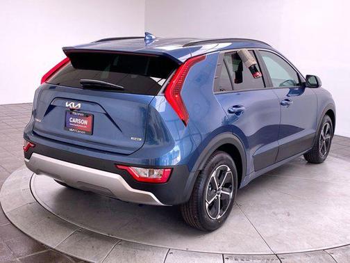 2025 Kia Niro Plug-In Hybrid EX