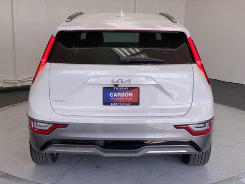 2025 Kia Niro EV Wave