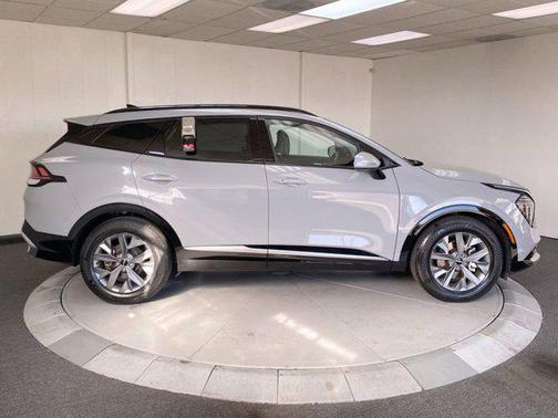 2024 Kia Sportage SX