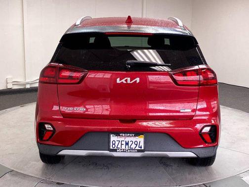 2022 Kia Niro LX