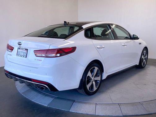 2018 Kia Optima SX Turbo