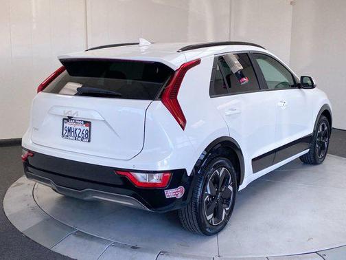 2024 Kia Niro EV Wind