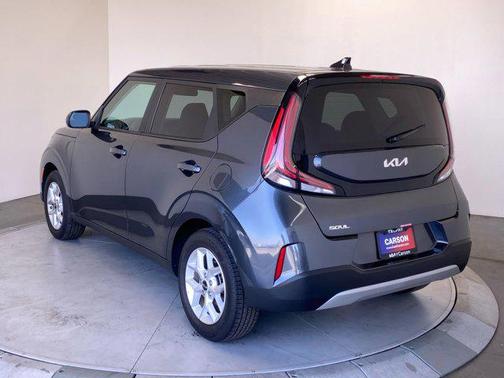 Gravity Gray 2025 Kia Soul LX