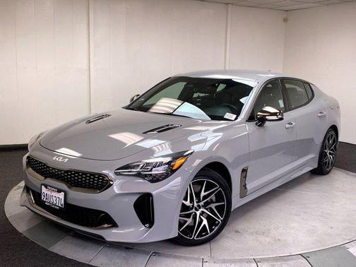 2022 Kia Stinger GT-Line