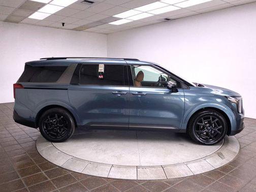 2025 Kia Carnival Hybrid SX Prestige