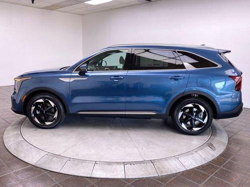 2025 Kia Sorento Plug-In Hybrid SX Prestige