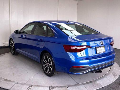 2023 Volkswagen Jetta 1.5T Sport