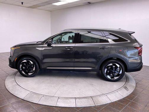 2025 Kia Sorento Hybrid EX
