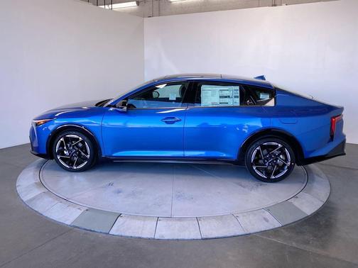 Wave Blue 2026 Kia K4 GT-Line