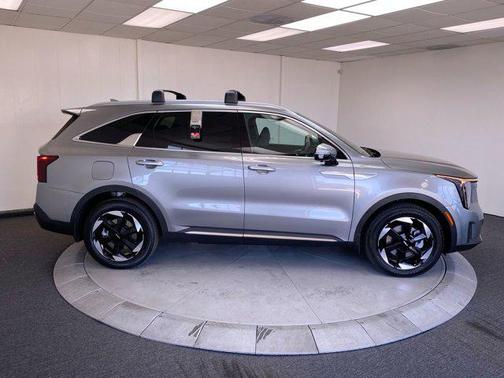 2025 Kia Sorento Plug-In Hybrid SX Prestige