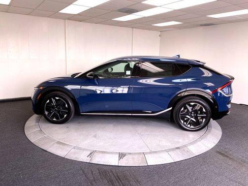 2025 Kia EV6 Wind