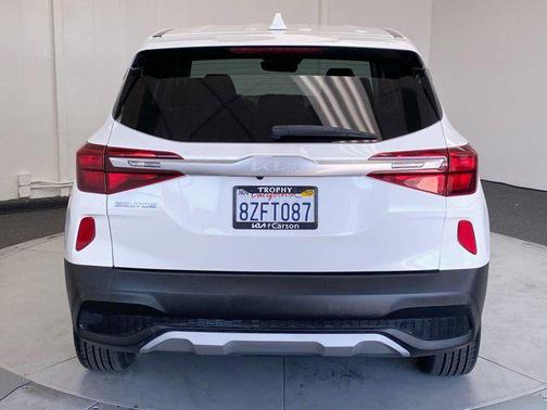 2022 Kia Seltos LX