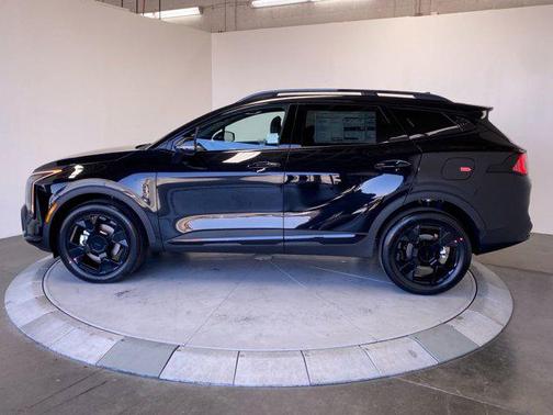 Fusion Black 2026 Kia Sportage X-Line