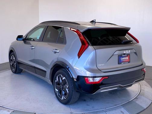 Steel Gray 2024 Kia Niro EV Wind