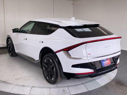 2025 Kia EV6 Wind