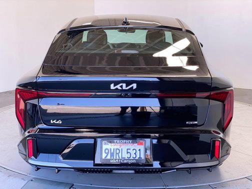 Aurora Black Pearl 2025 Kia K4 GT-Line