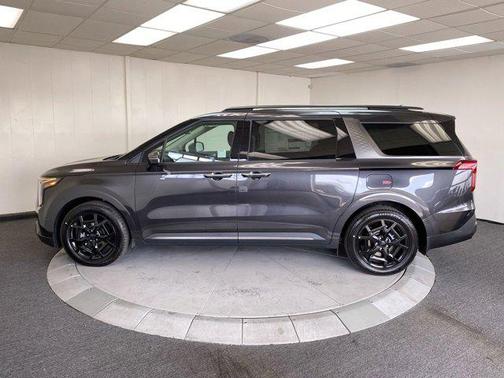 2025 Kia Carnival Hybrid SX