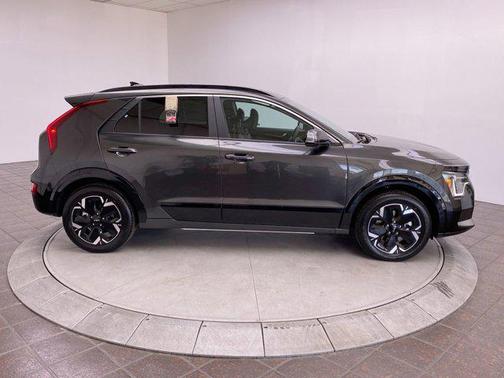 2025 Kia Niro EV Wind