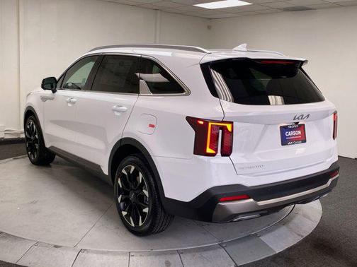 2026 Kia Sorento SX