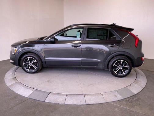 2026 Kia Niro LX