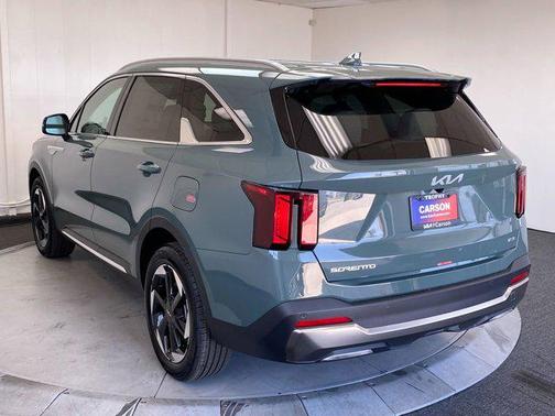 2025 Kia Sorento Hybrid EX