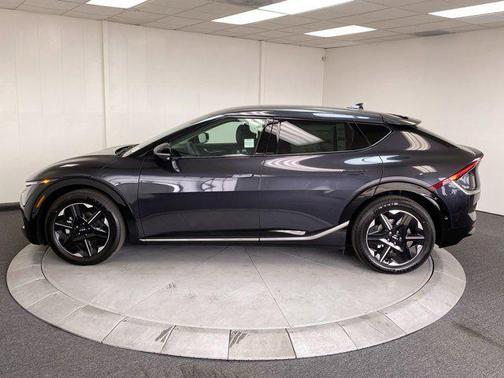 2025 Kia EV6 Wind